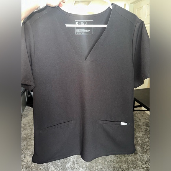NEW figs women’s 3 pocket scrub top Large black - Picture 2 of 4